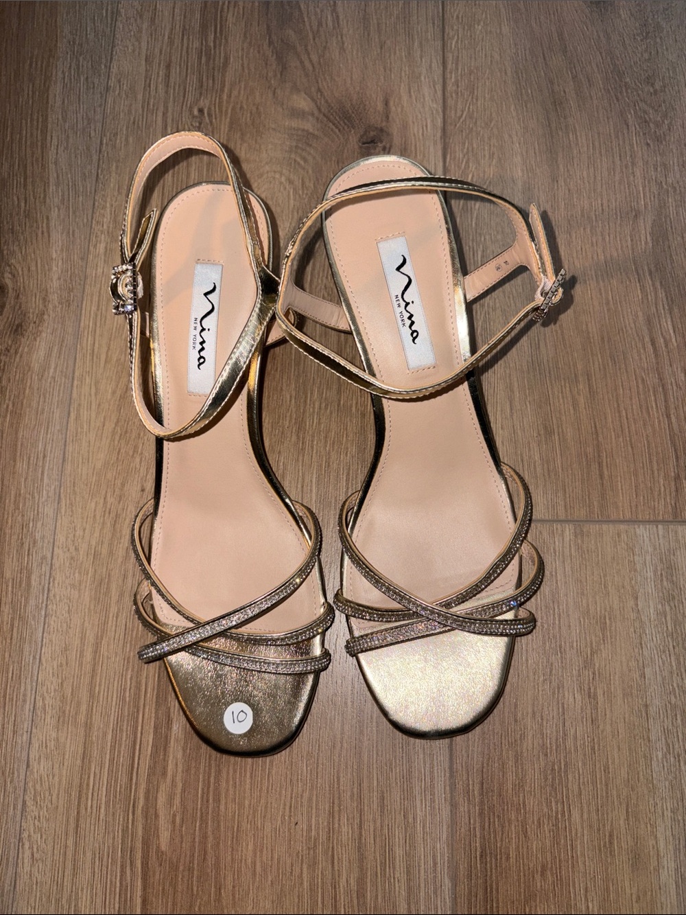 Nina Gold sandals, size 10